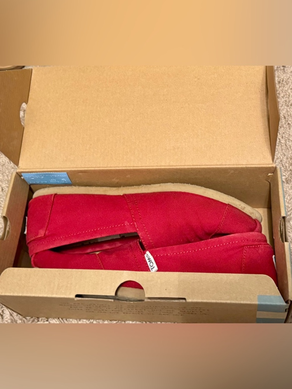 Red Toms size 8.5 Women’s